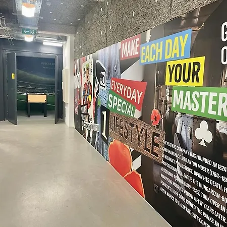 Inbp110 Studio #freeparking